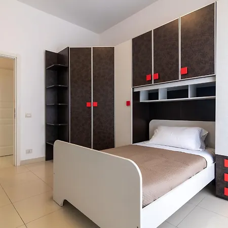 Guesthost - Roomy And Modern Apartman *