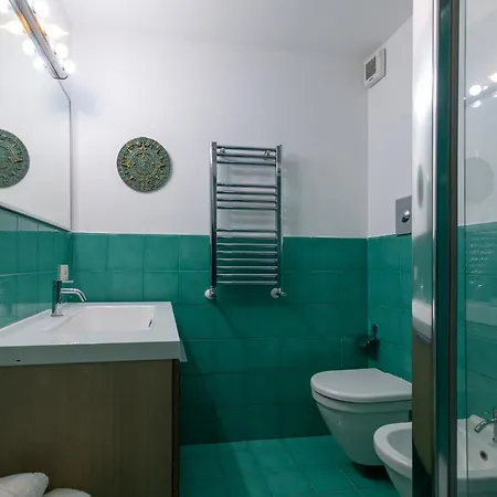 Guesthost - Roomy And Modern * Palermo