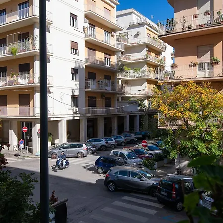 Apartman Guesthost - Roomy And Modern *